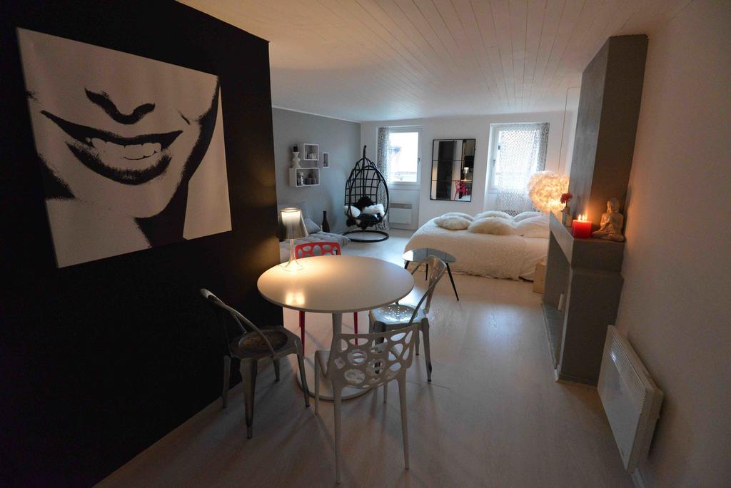 Apartmán "Un Lieu Unique" Le Cozy Annecy Pokoj fotografie